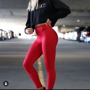 Impakt red leggings